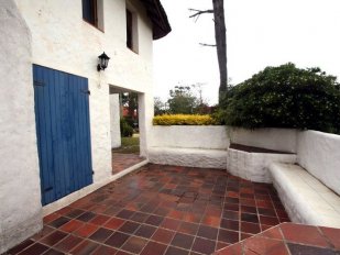 Casa Caba&ntilde;a Azul