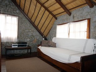 Casa Caba&ntilde;a de Piedra