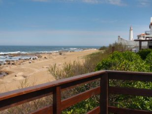 Casa Do&ntilde;a Flor