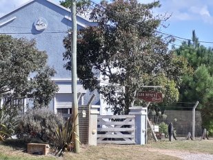 Complejo Caba&ntilde;as Los Botes